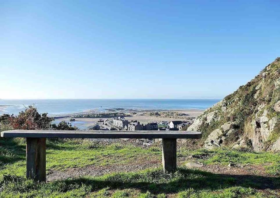 Harbourside 2 Bed Apartment, Barmouth Bridge Views 외부 사진